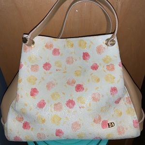 Vintage ED purse with floral print